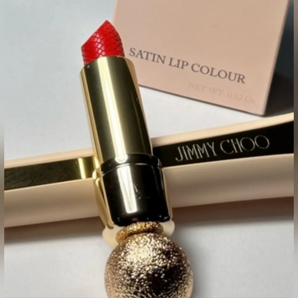 JIMMY CHOO NWT SEDUCTION COLLECTION SATIN LIP COLOR • CORAL KISS 004. ✨️